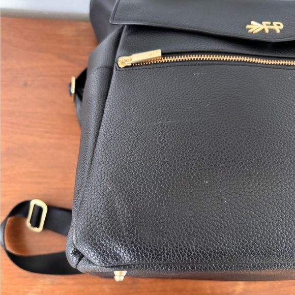 freshly picked | ebony classic diaper bag II - Picture 3 of 6